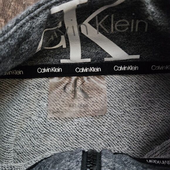Calvin Klein Crop Quarter Zip Pull Over Sweater - Picture 4 of 4